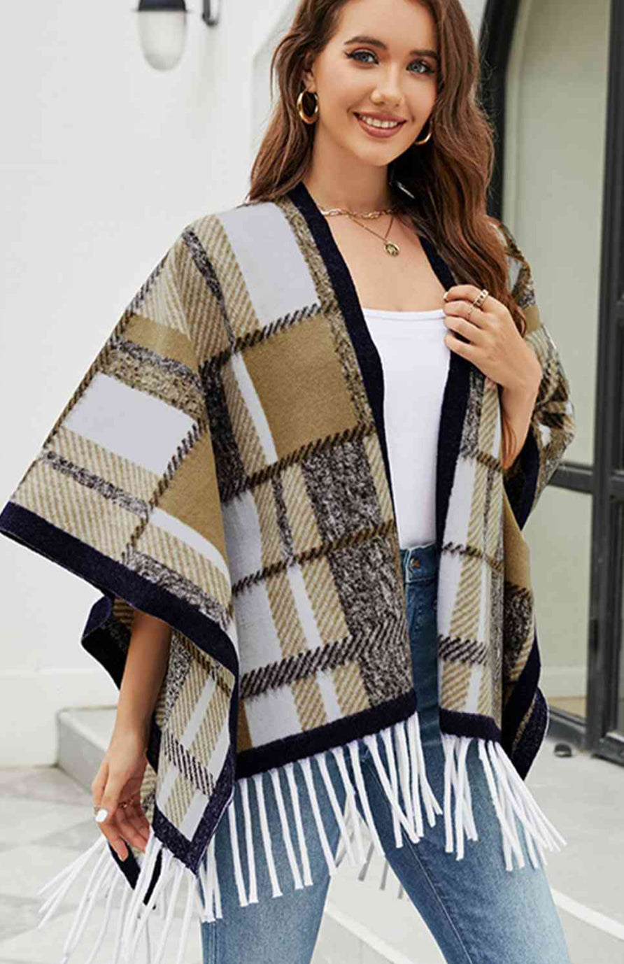 Women’s Ponchos/ Sweatshirts/ Cardigans